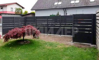 Забор из алюминия с откатными воротами ЛМ-117 - фото 2