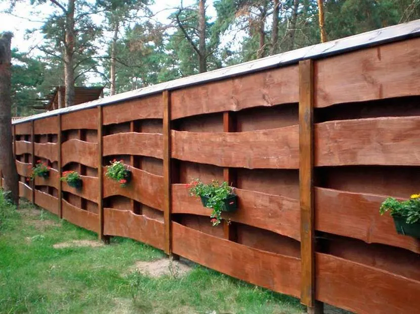 Самый дешевый забор для дачи